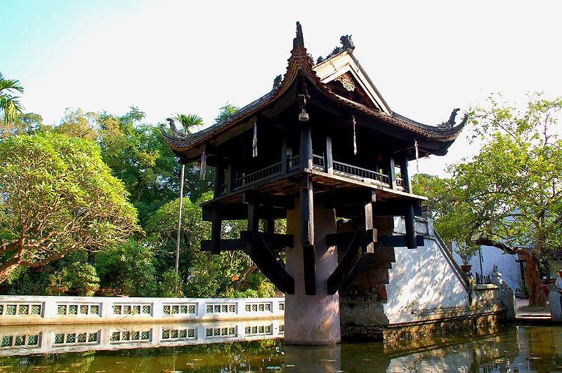 Пагода Тюа-Мот-Кот на одном столбе в городе Ханой
